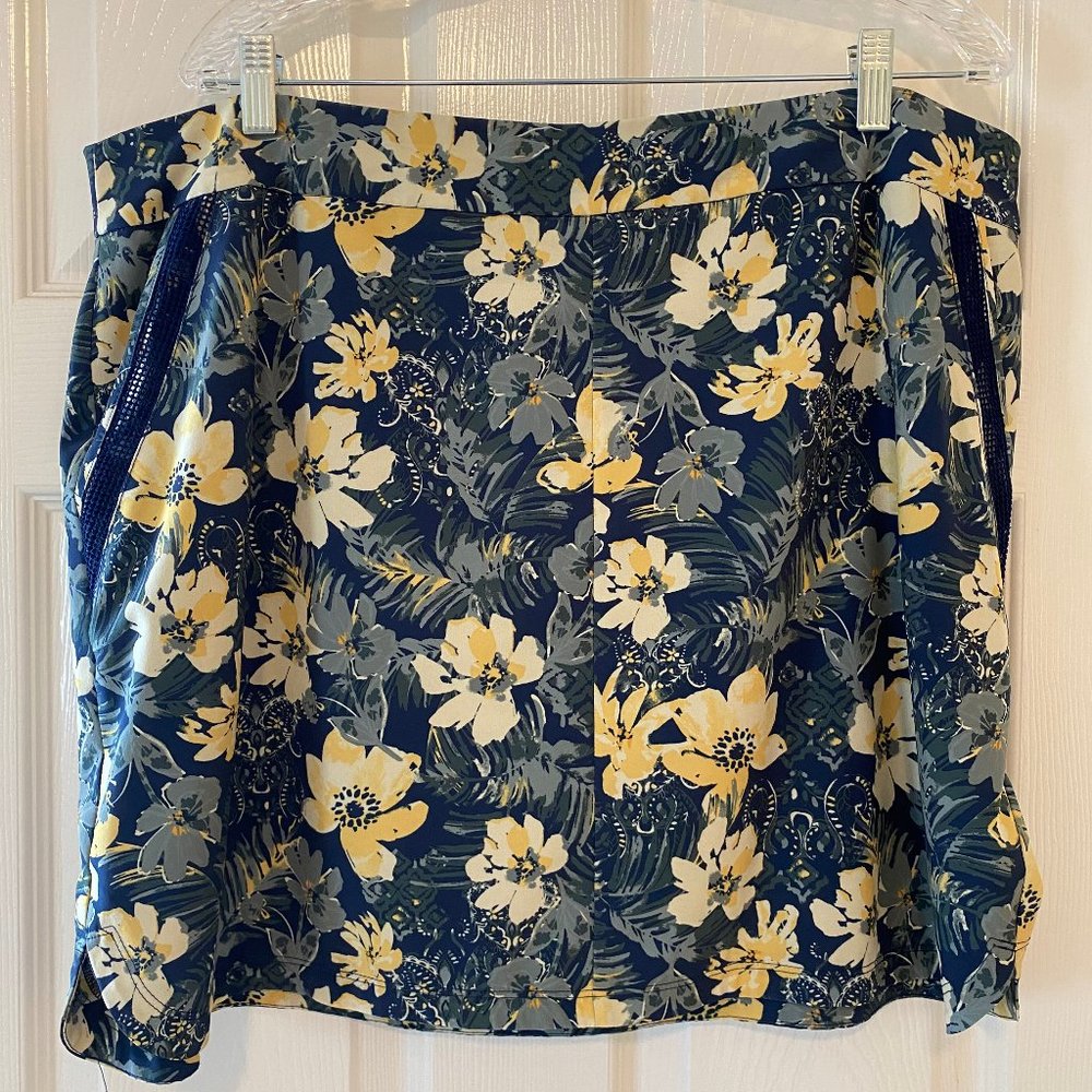 Sunday Pull On Flower Skort